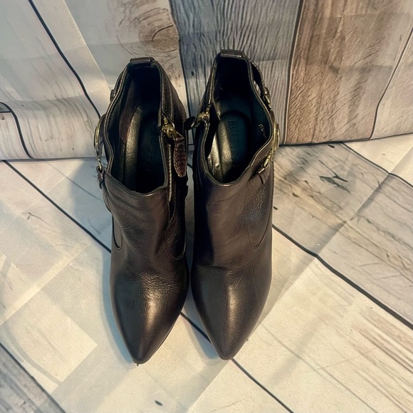 Burberry Wedge Leather Ankle Boots 🔥GUC🔥 Cert. Authentic Sz 38 (US 7) - Picture 7 of 10